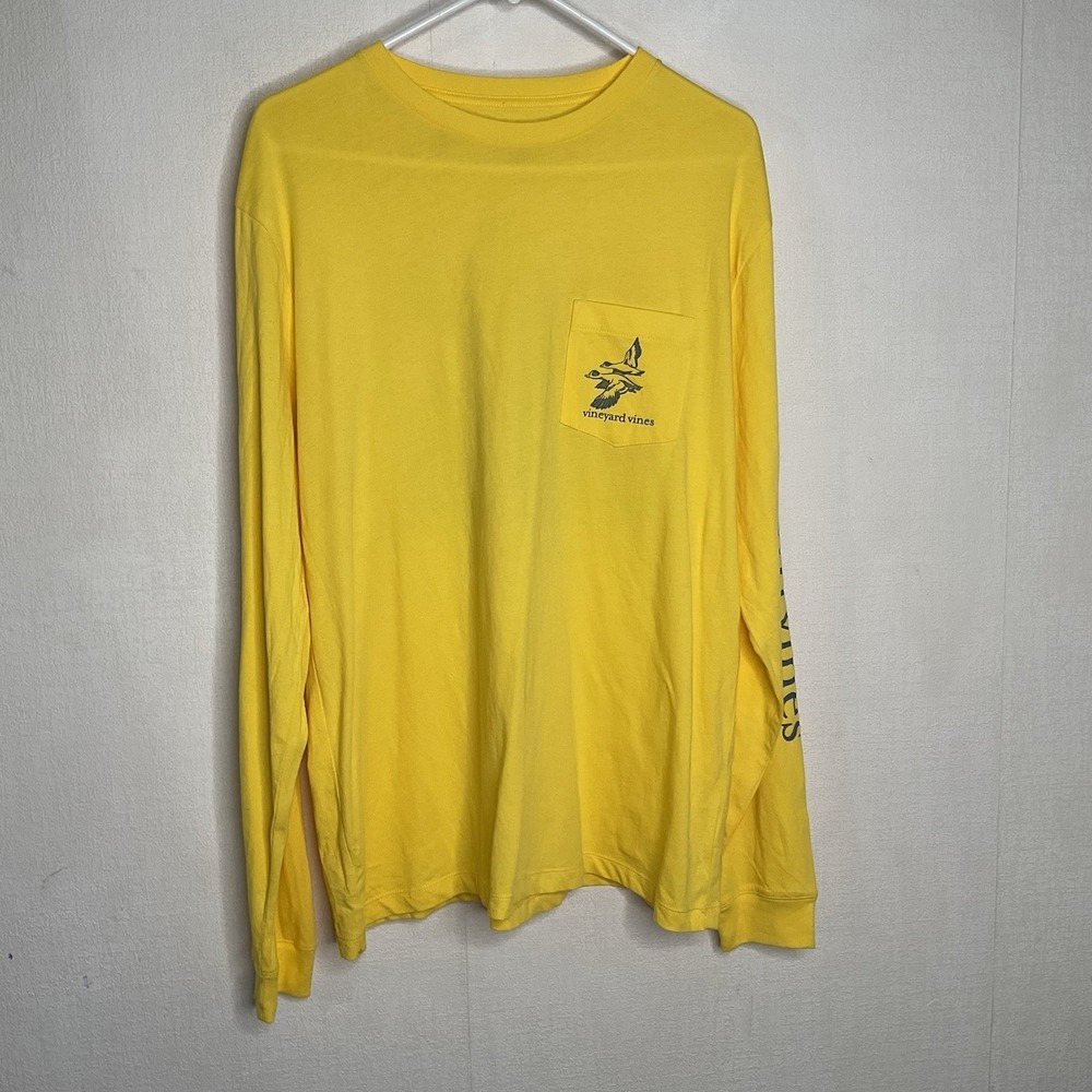 Vineyard Vines Shirt Mens Medium Yellow Long Sleeve Duck Graphic Pocket Outdoors